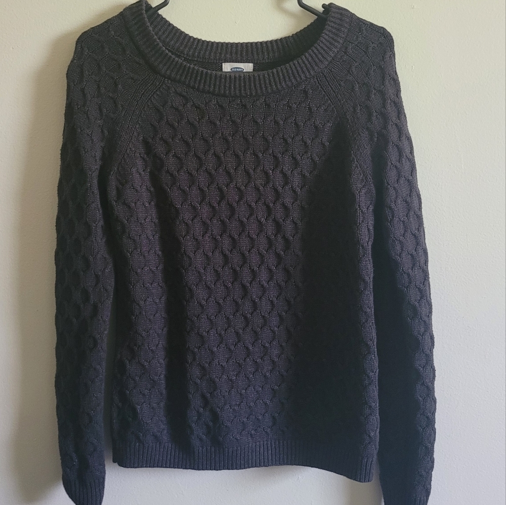 Old navy sweater